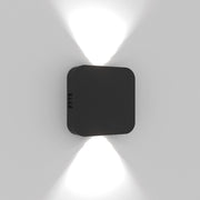 Lampada da parete Roller in alluminio pressofuso, nero opaco, design orientabile 90 gradi con doppia emissione LED 3000K, protezione IP54 per esterni