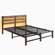 Letto matrimoniale 140×200 cm con LED; 2 porte USB e ripiano testiera; senza materasso; metallo e legno