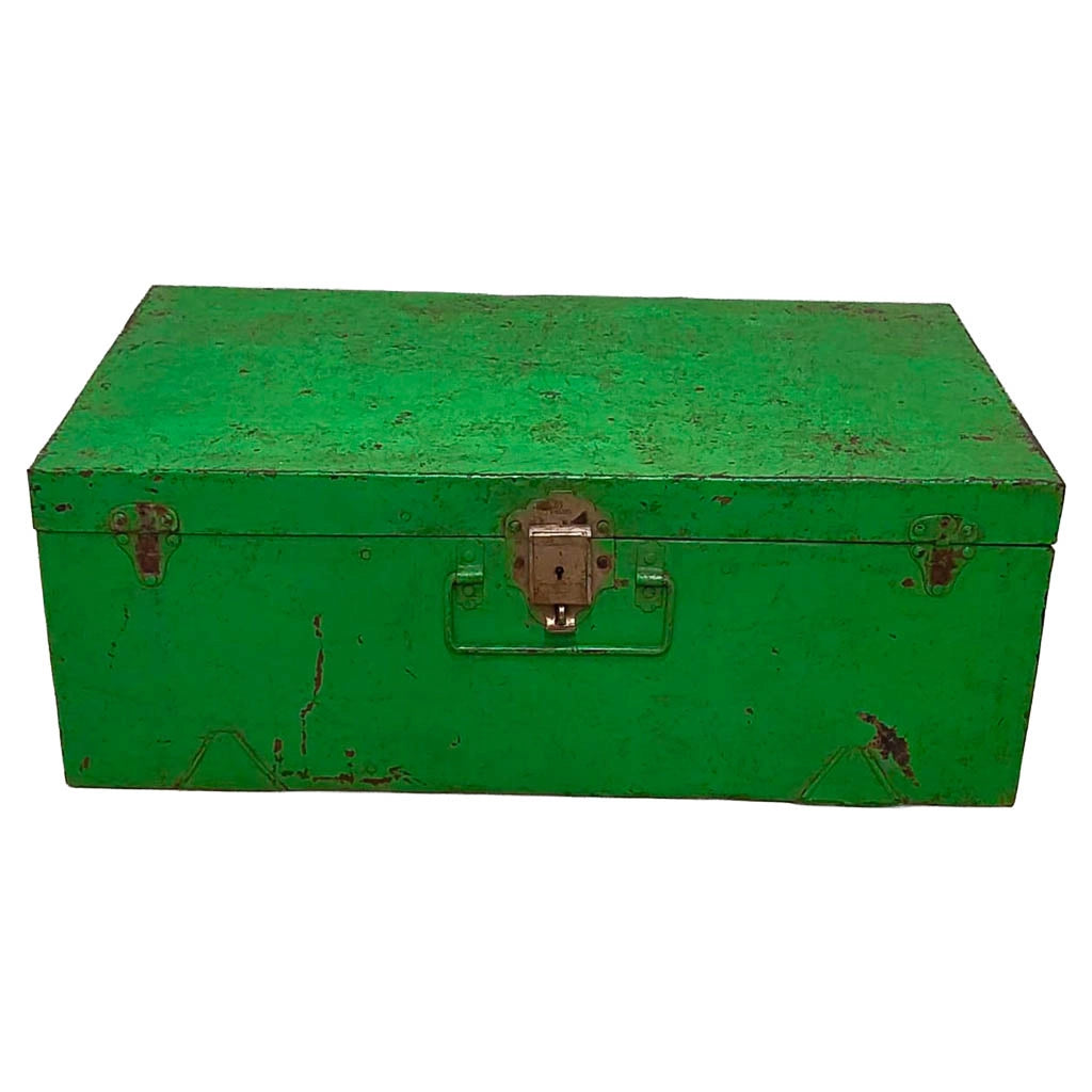 Valigia artigianale in metallo, 67x37x25h cm