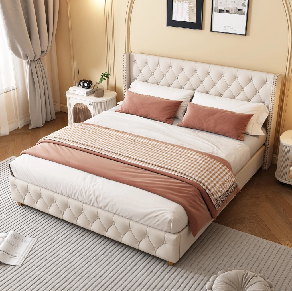 Letto matrimoniale imbottito 160x200 cm in lino beige con testiera capitonné e doghe