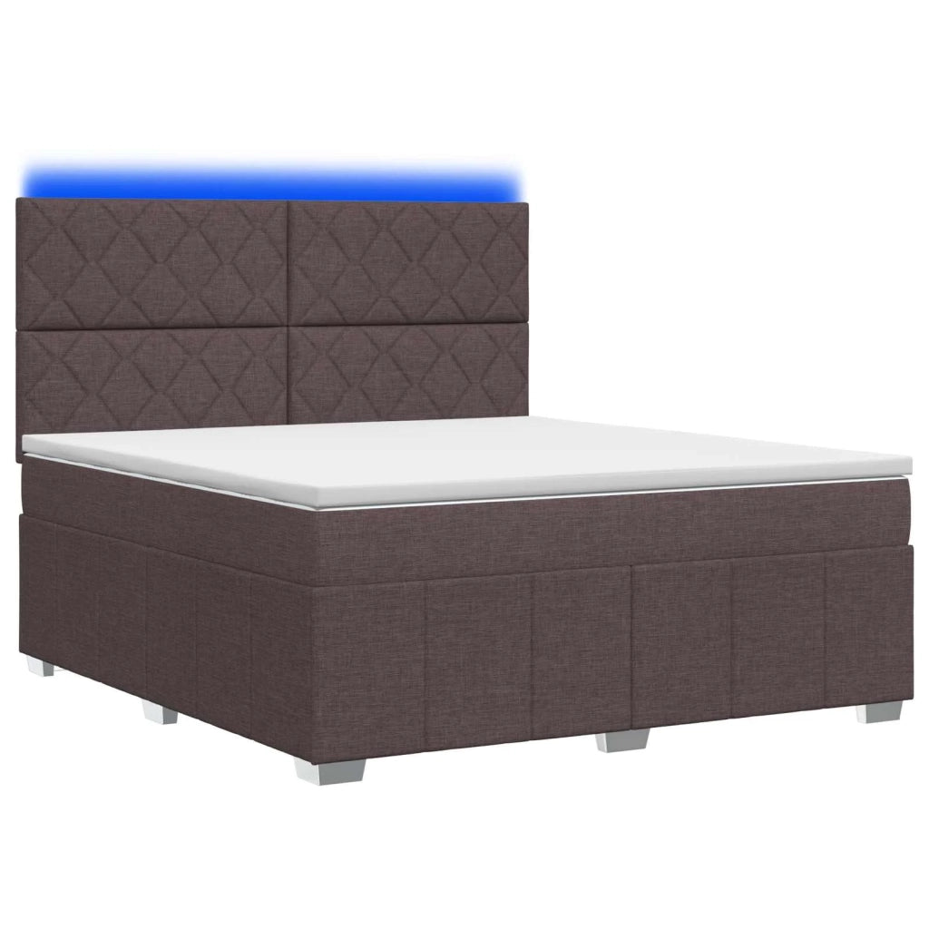 Letto Box Spring LED con Materasso Marrone Scuro 180 x 200 cm 3455671