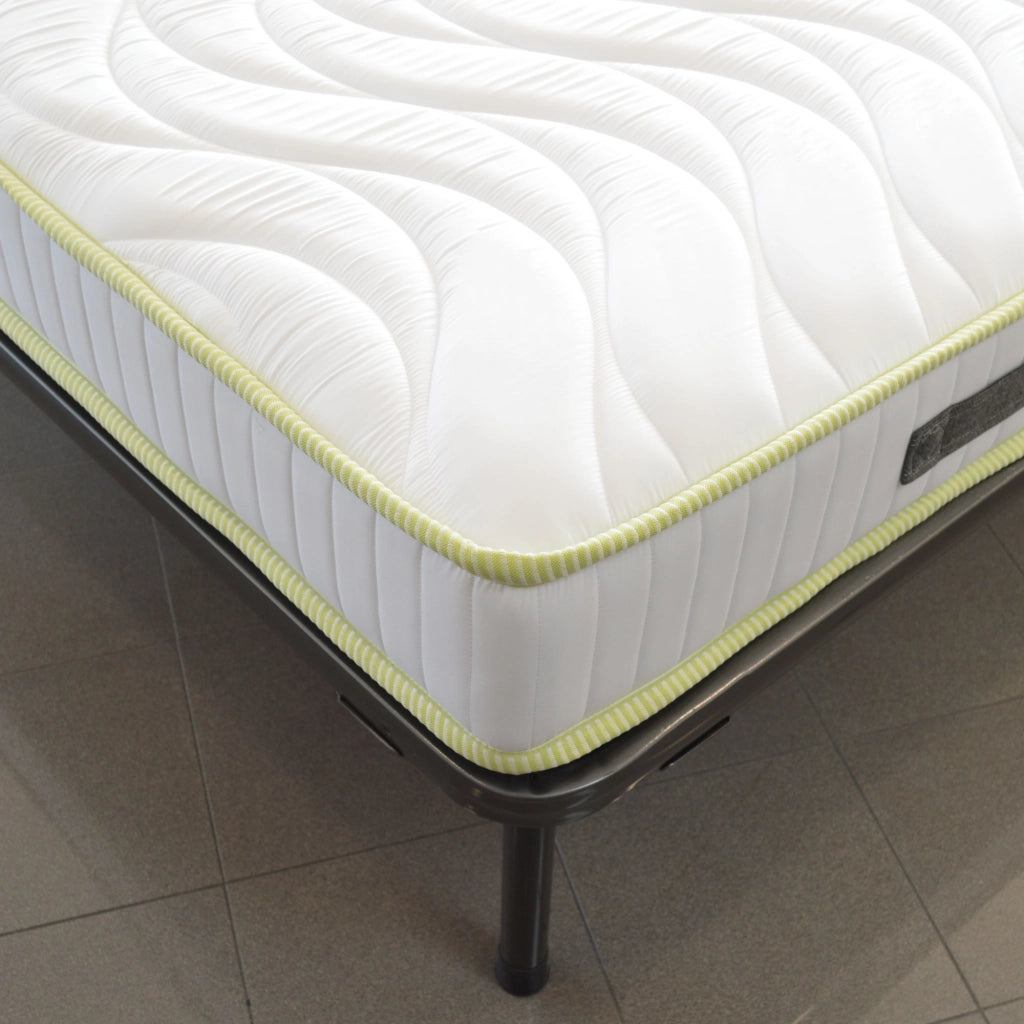 Materasso Alto 16 cm francese 140x195 cm, con AirPur® monoblocco, water foam ortopedico in poliuretano, con tessuto anti acaro di alta qualità, DREAM AIR 