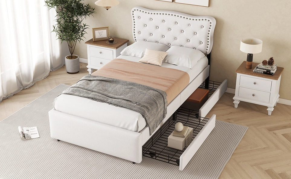 Letto imbottito 90x200 cm beige chiaro con cassetti doppi e decorazioni con borchie