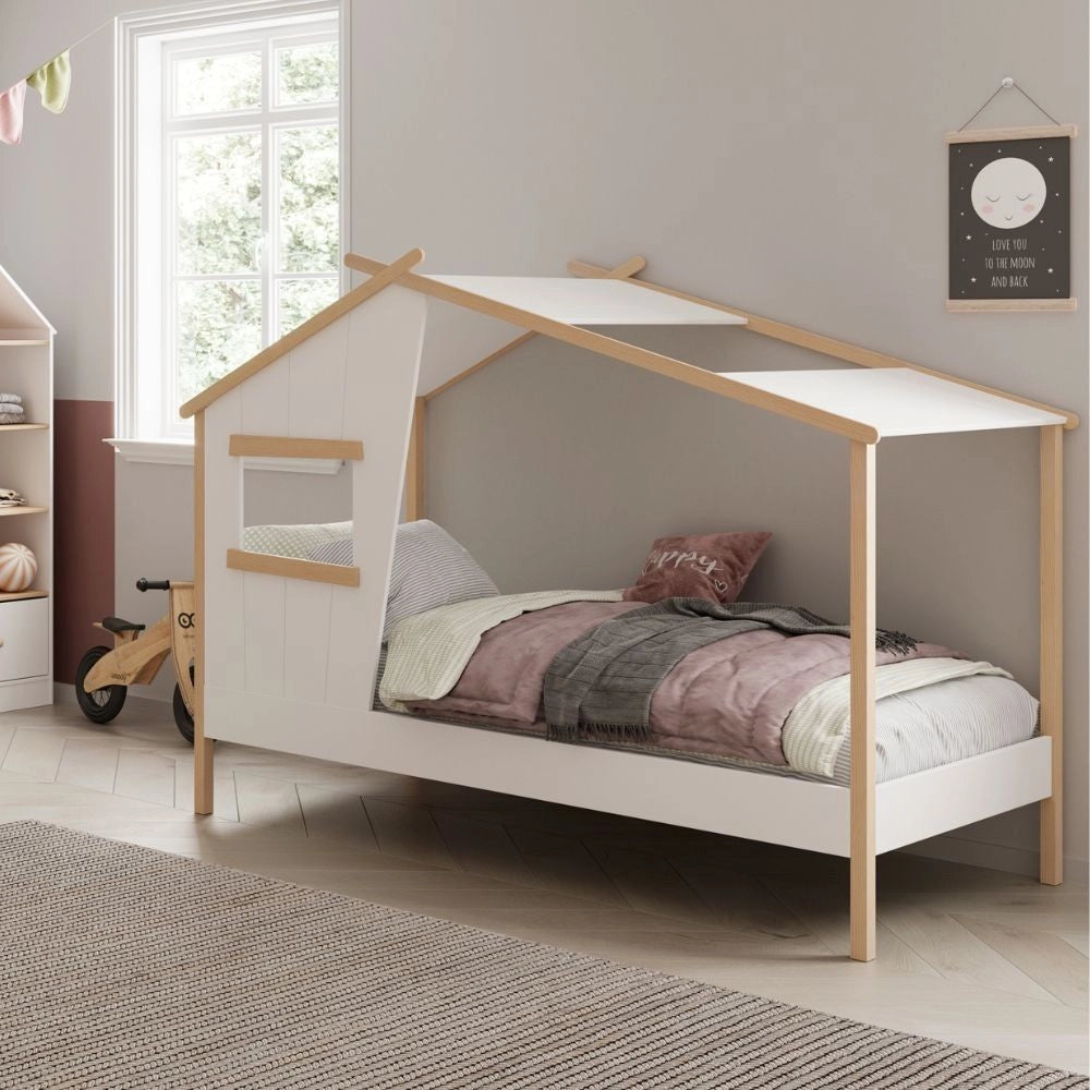 Letto singolo a casetta Luba in legno massiccio – Un rifugio incantato per i sogni del tuo bambino