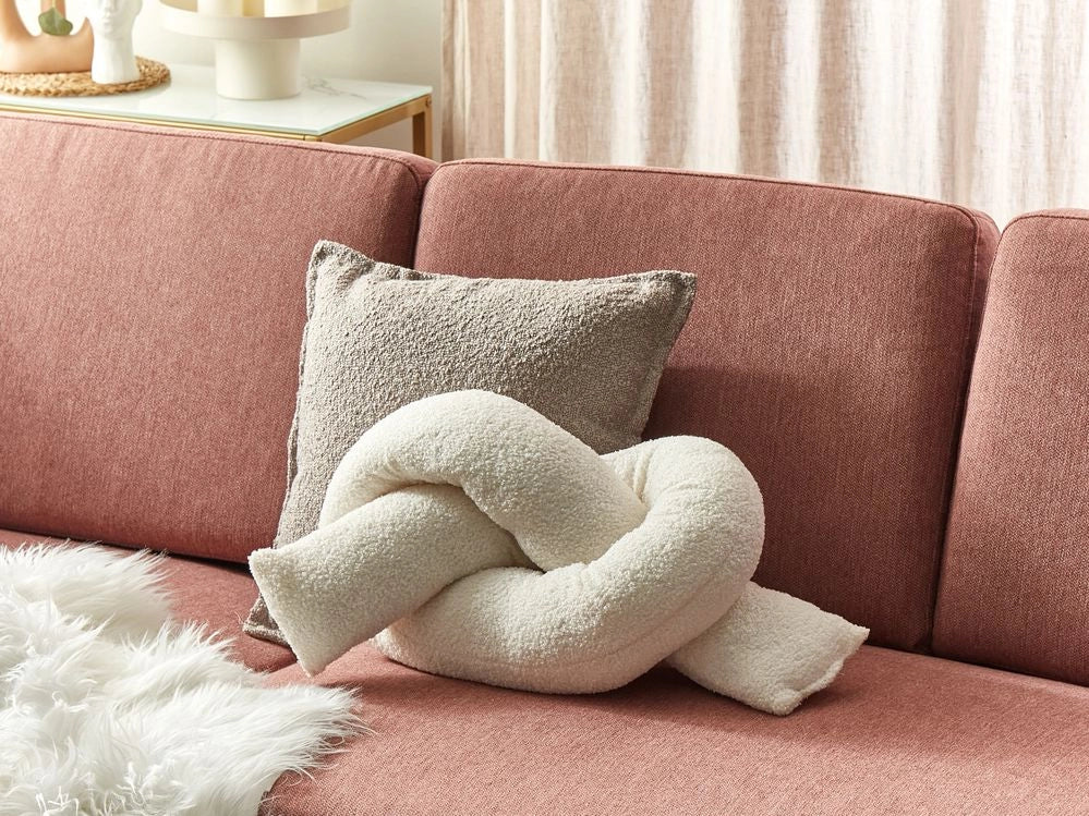 Cuscino moderno in tessuto peluche bianco 172 x 14 cm accessorio decorazione divano