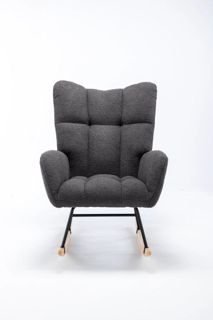Sedia a dondolo in tessuto teddy con design ergonomico base in legno massiccio e struttura in metallo grigio