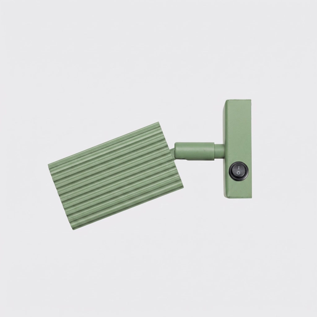 Applique RAYO verde salvia con interruttore