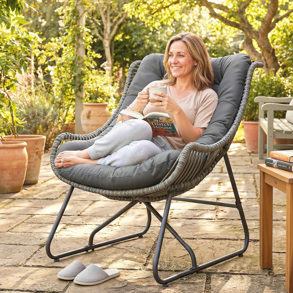 Poltrona da giardino in polyrattan con cuscini ¨C zephmum ¨C grigio, portata 120kg
