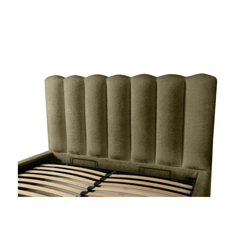 Letto contenitore BADJA – Tessuto bouclé Salvia essiccata – 160x200 cm – Rete sollevabile – Design di alta gamma
