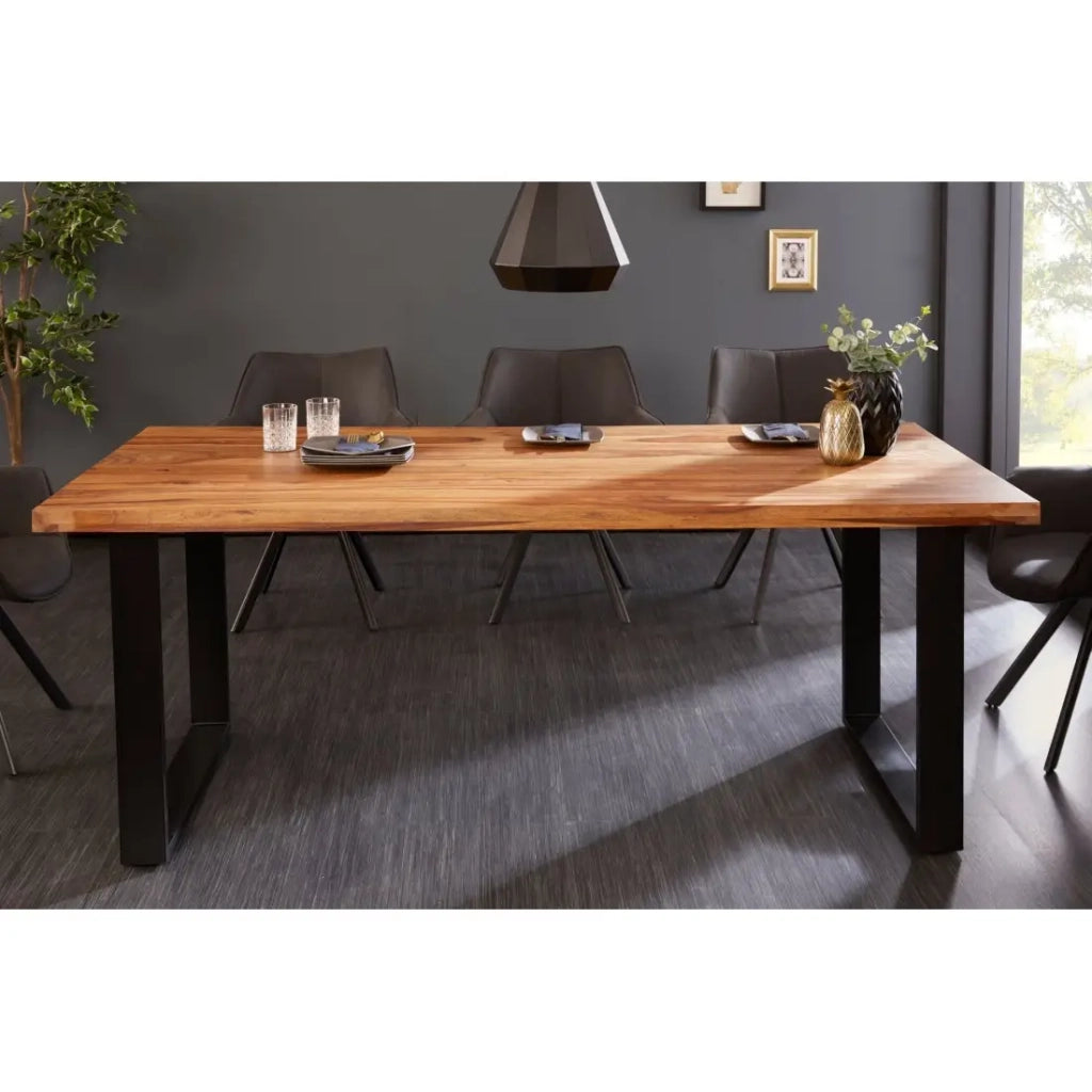 Tavolo da pranzo LODEN 200 cm – Piano in legno massello di sheesham verniciato – Gambe a U in metallo nero