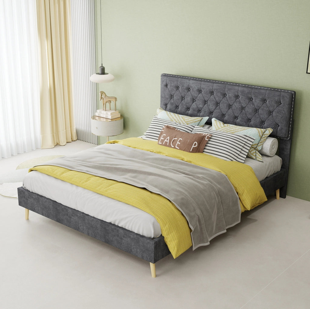 Letto matrimoniale 140x200 cm con testiera alta in velluto grigio e rete a doghe