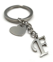 Sostegno per Chiavi con Cuore | Lettere da A a Z | Manufatto a Mano in Acciaio Inossidabile | Regalo di Nome Iniziale per Partner Amico Amica