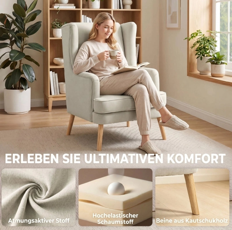 Poltrona lounge beige con schienale alto e cuscino lombare