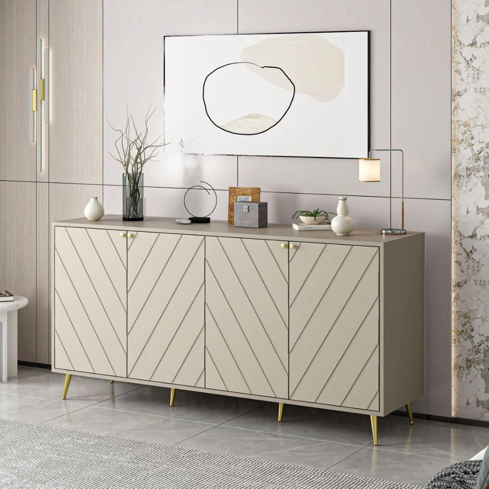 Madia Jana 4 Ante colore cashmere con intagli geometrici maniglie e piedini Oro – Eleganza e Funzionalità per il Tuo Living
