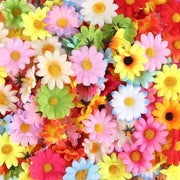 200 pezzi di capelli di fiori in plastica, margherite, fiori di seta, fiori decorativi, fiori artificiali per decorazione di interni (4 cm)