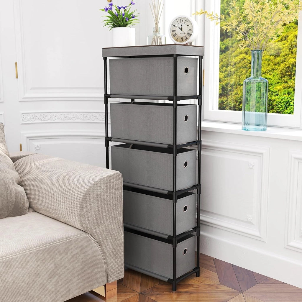 Cassettiera Stretto con 5 Cassetti in Tessuto Estraibili e Pieghevoli, Comò Camera da Letto con Telaio in Metallo, Mobile per Camera da Letto, Soggiorno, Ufficio, 40 x 19 x 100 cm (Grigio)