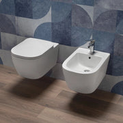 Sanitari Sospesi Wc senza Brida con Sedile ammortizzato soft clo