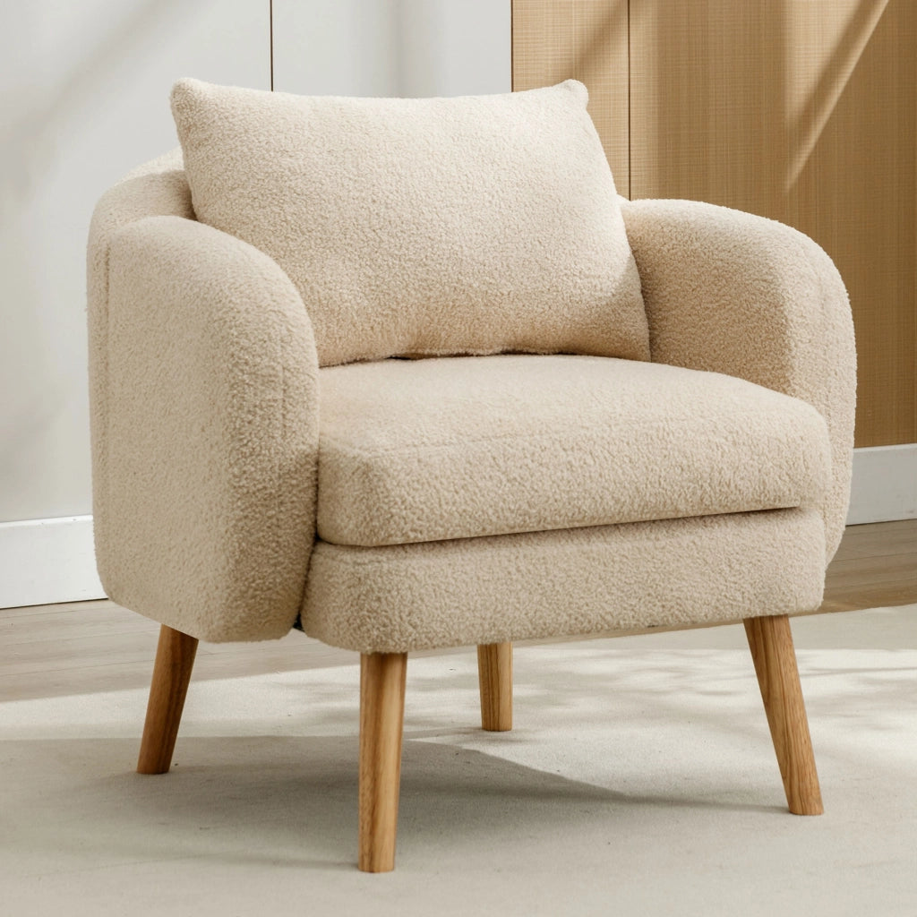 Poltrona in tessuto teddy con cuscino schienale sfoderabile, seduta spessa e base in legno massello per relax beige