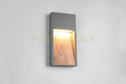 SALMON APPLIQUE DA ESTERNO LED 11W 1200lm, 3000K FUSIONE DI ALLUMINIO CON EFFETTO LEGNO IP44 H.33CM