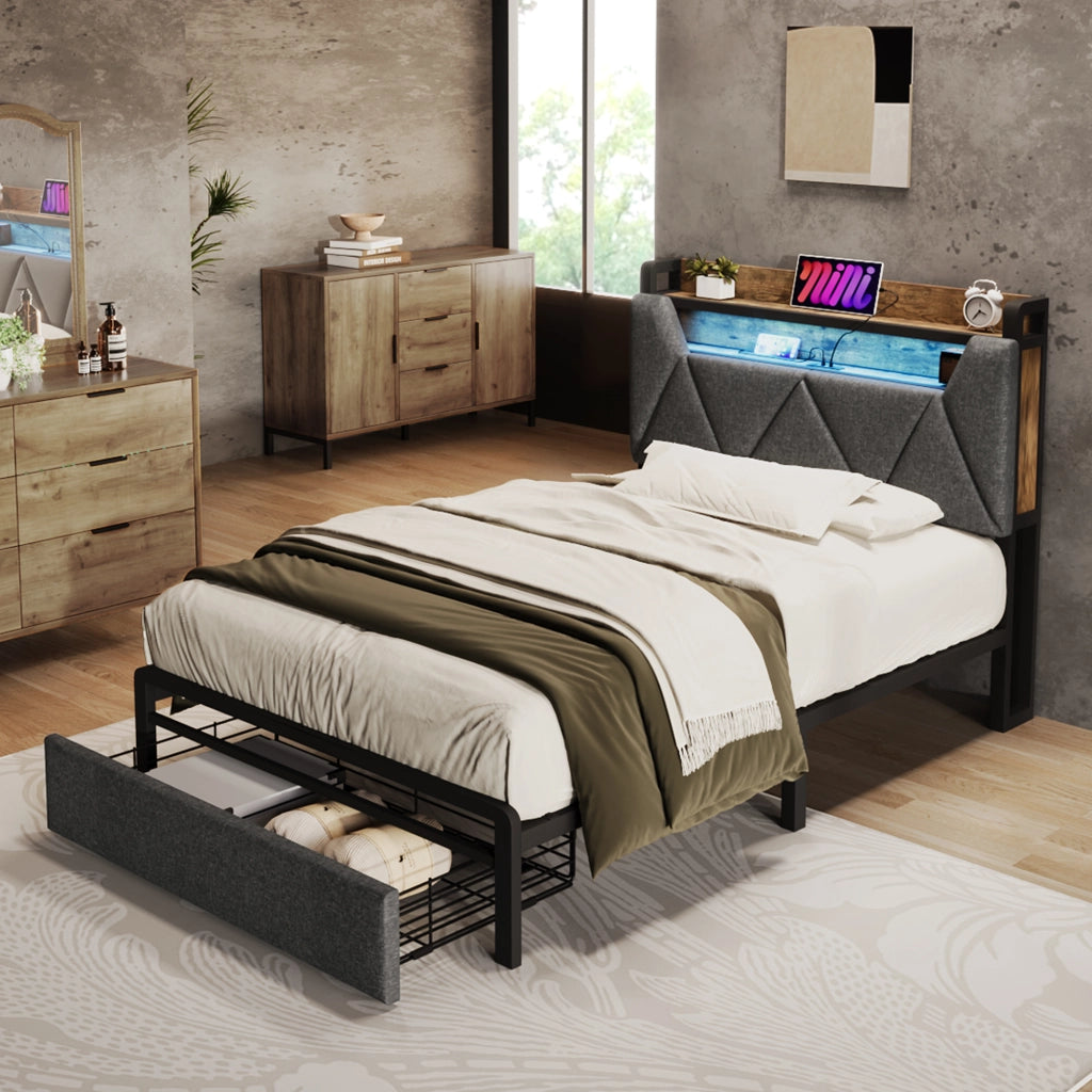 Letto Matrimoniale con Comodini; Lampada da Lettura; USB e USB-C; Panca Contenitore 180×200 cm; senza Materasso