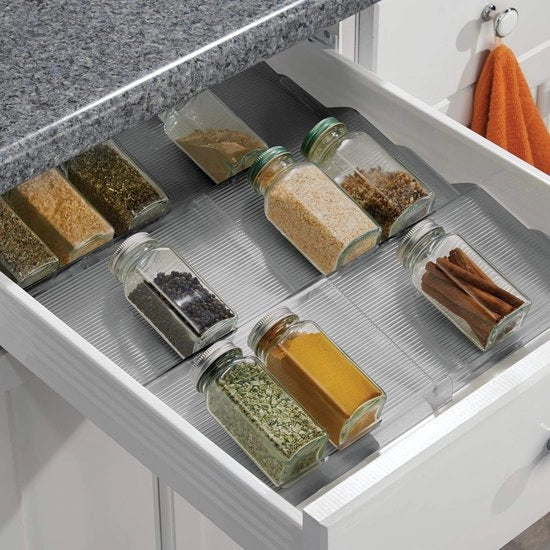Raccoglitore per cucina, raccoglitore erbe 

Dimensioni: 16,5 x 42 x 3,9 cm; Peso: 760 gram