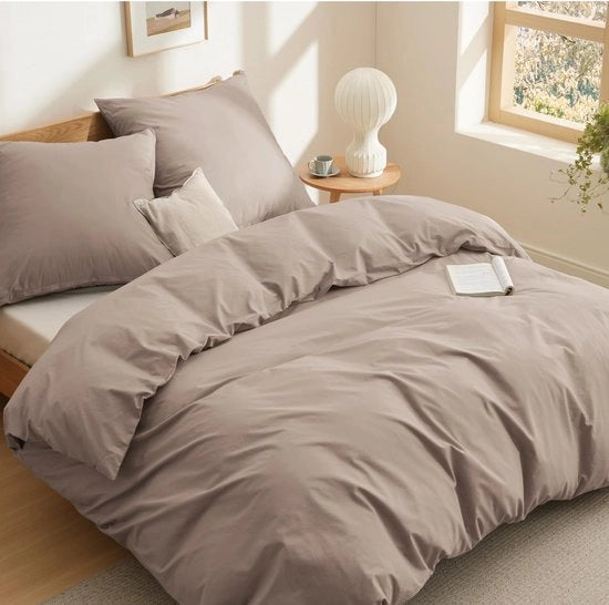 Set di lenzuola 3 pezzi con copriletto 220 x 240 cm, coprimatrimoniale 200 x 200 cm, cuscini 80 x 80 cm in cotone, certificato Oeko-Tex