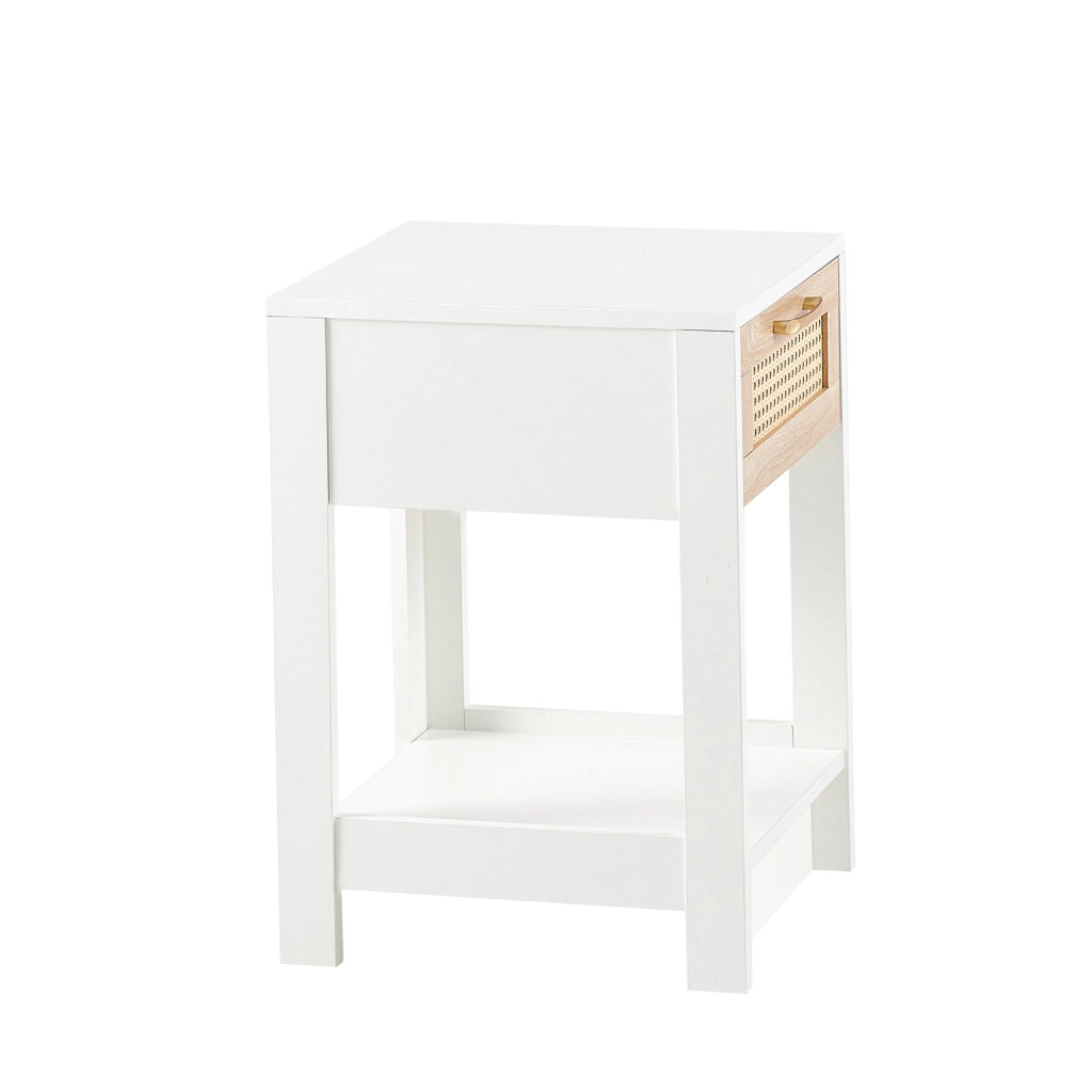 Comodino moderno in rattan bianco con cassetto H55xL40xP40 cm