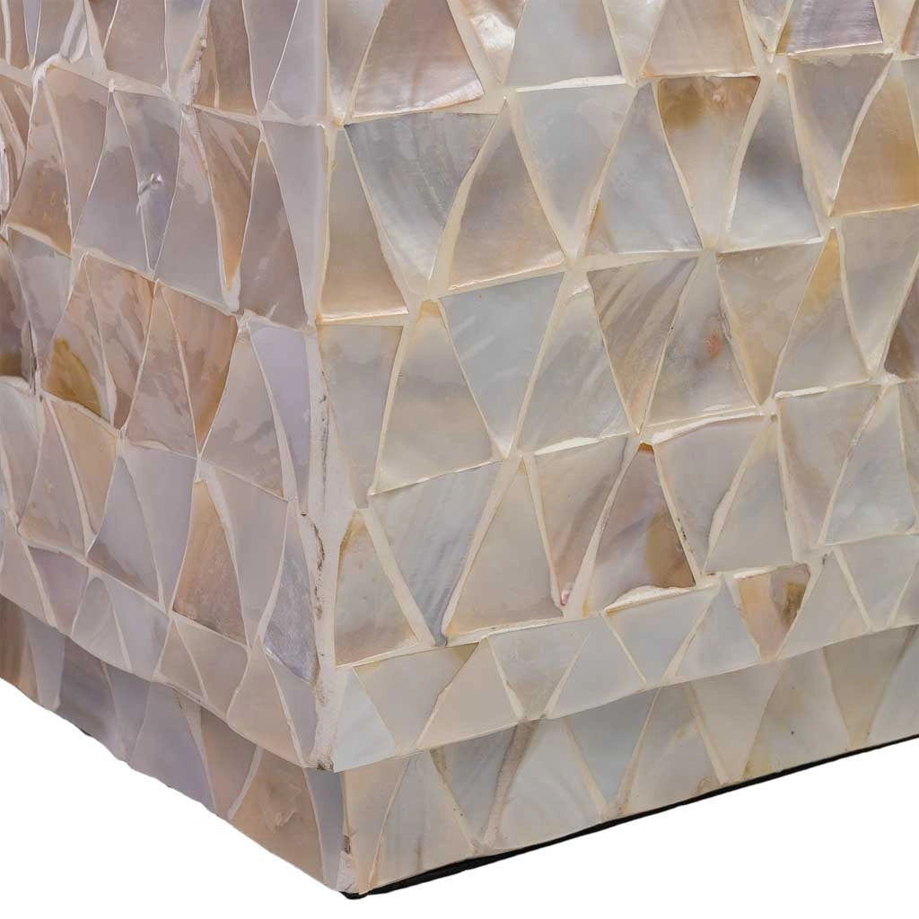 Sgabello in legno e madreperla beige 35x35x45h cm