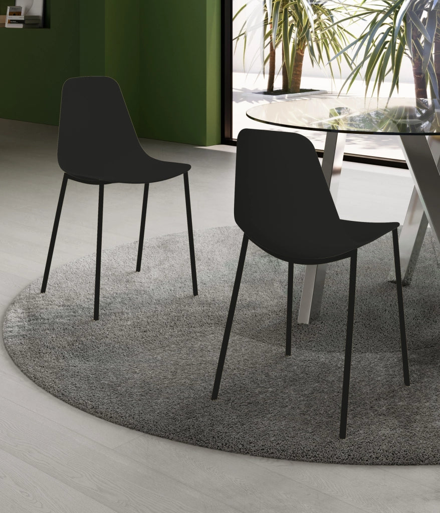 Sedia Frida Design Moderno in Polipropilene con Gambe in Metallo - Seduta Ergonomica per Arredo Interni Casa Ufficio - Colore Nero