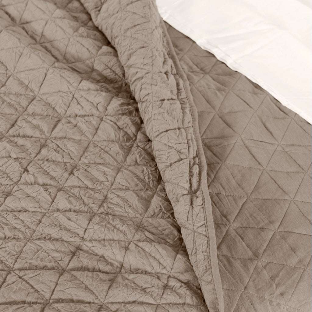 Copriletto Trapuntato Matrimoniale 250x250 cm Effetto Stropicciato, Trapunta Leggera con Imbottitura in Microfibra Anallergica 100 g/m², Copriletto Moderno per Mezza Stagione e Arredo Camera Beige