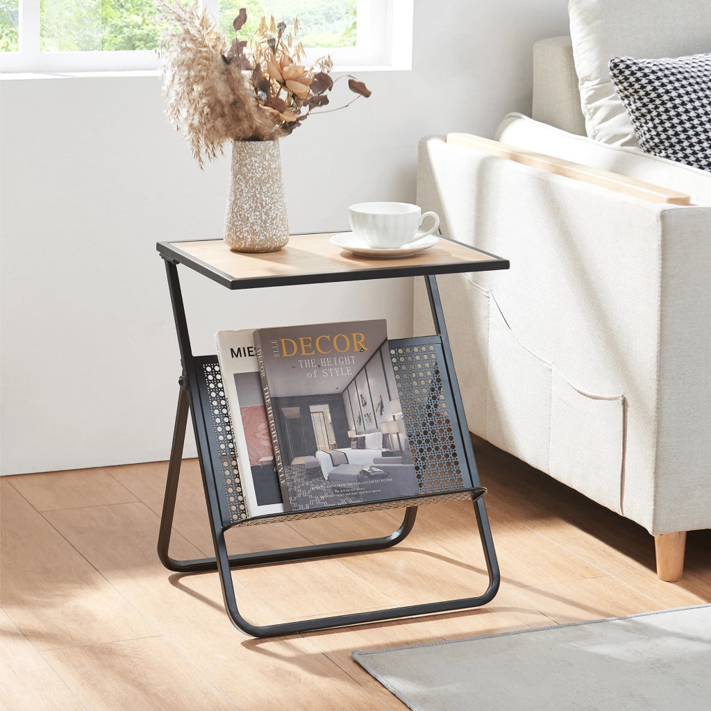 Tavolino Jäller con Portariviste Integrato 48 x 40 x 30 cm Nero / Effetto Rovere [en.casa]