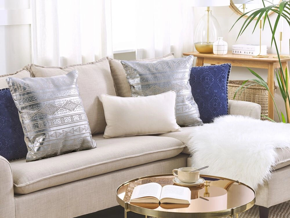 Set di 2 cuscini in cotone argento 50 x 50 cm motivo geometrico metallizzato glamour