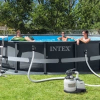 26334NP - Piscina Ultra Xtr Frame 610X122 Cm Pompa A Sabbia, Scaletta Doppia, Telo Base, Copertura