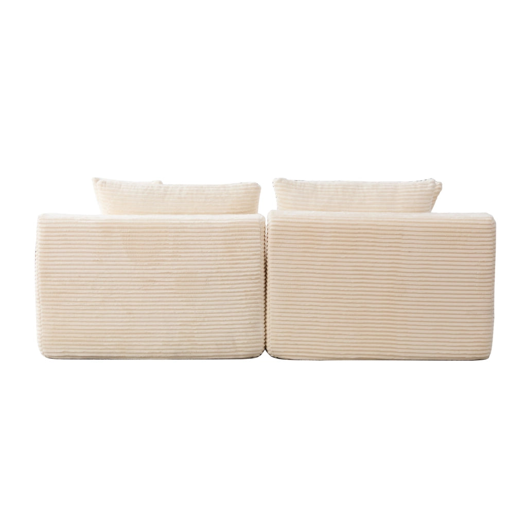 Divano con chaise longue e cuscino in ciniglia beige