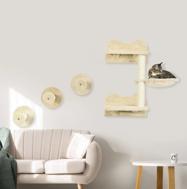 Set da arrampicata per gatti con tiragraffi e amaca beige