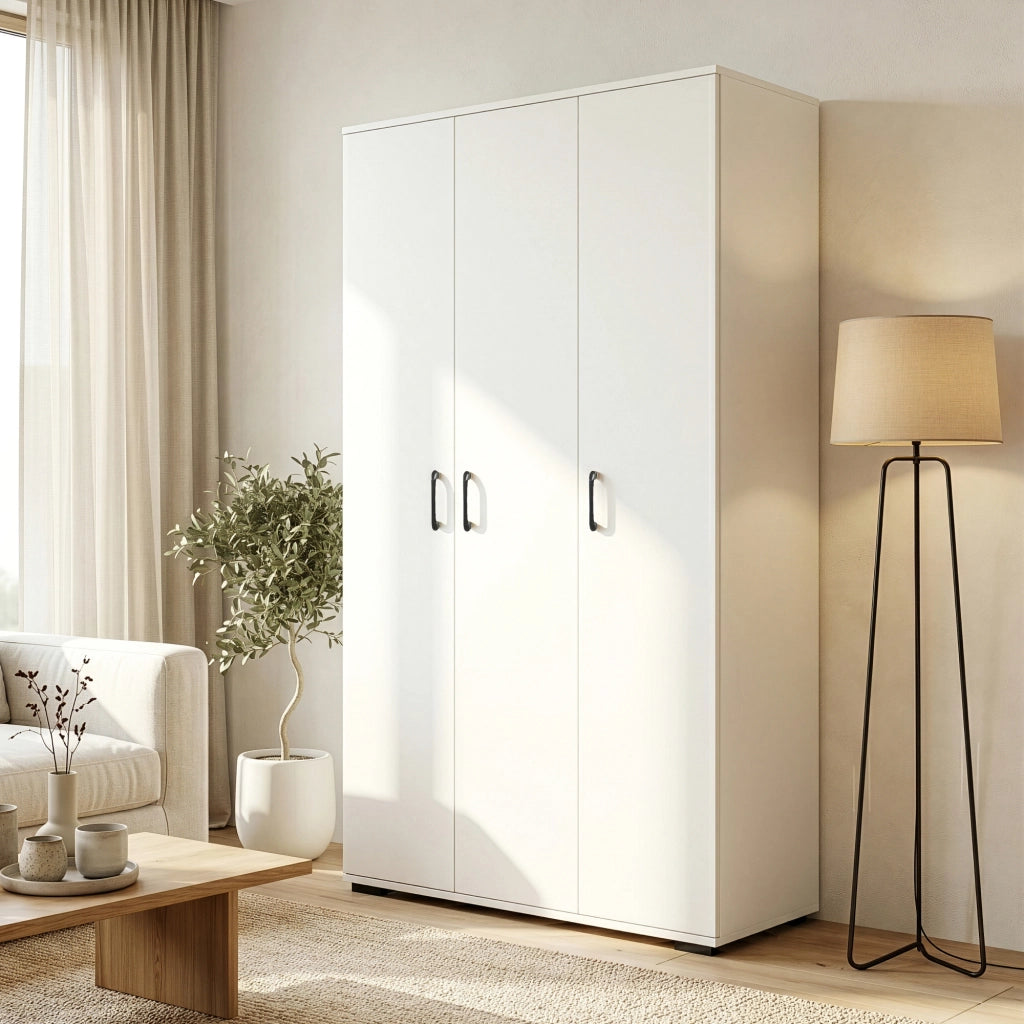 Armadio Multifunzionale Chalvefted a 3 Ante e 7 Ripiani 175x90x35 cm - Bianco [en.casa]