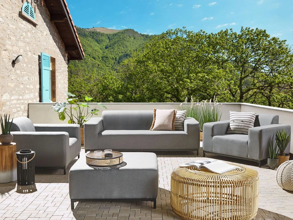 Set da giardino Rivestimento in tessuto beige Gambe in alluminio Nero con ottomana 5 posti resistente alle intemperie per esterni