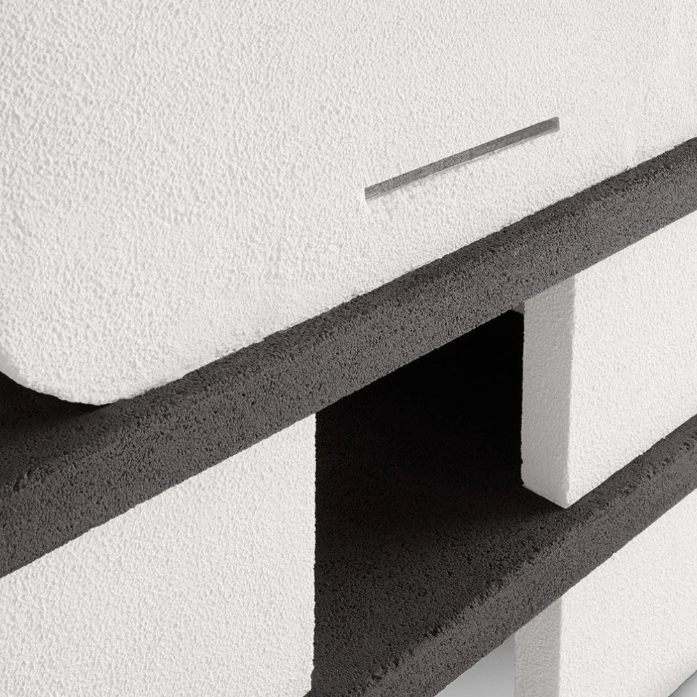 Barbecue in cemento orlando con griglia regolabile e piano d'appoggio