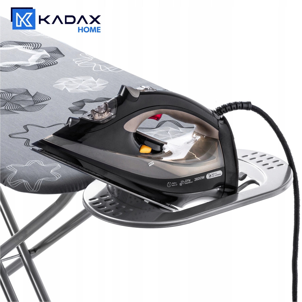 Asse da stiro KADAX 120x38 cm, pieghevole, da tavolo, con supporto per ferro da stiro.
