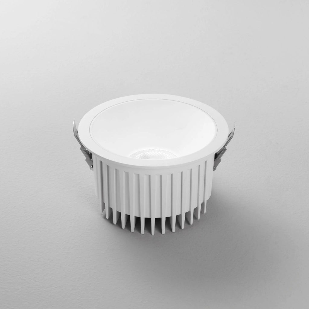 INCASSO LED QUANTUM BIANCO 40W 4300LM CCT 3000K / 4000K / 6500K  IP44CM 18,5X10,9CM