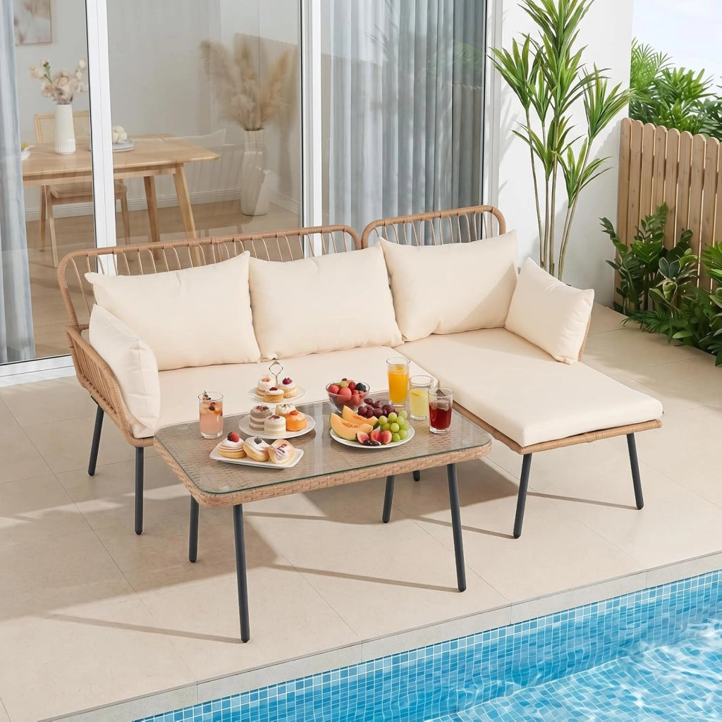 Set di 3 Pezzi Mobili da Giardino, 2 Divani in PE Rattan con Cuscini Imbottiti, Tavolino da Caffè Rotondo con Piano in Vetro Temperato, Facile da Pulire, per Cortile, Terrazza e Balcone