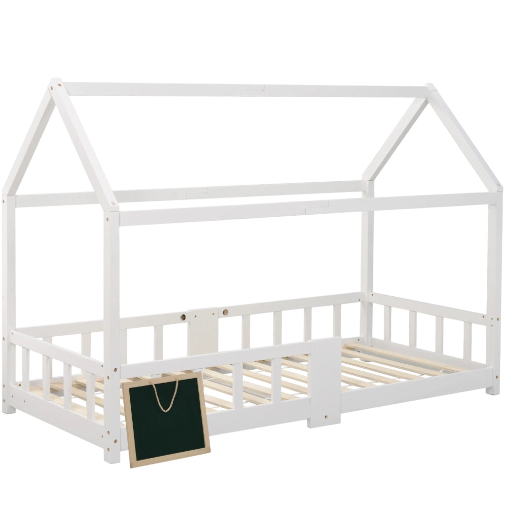 Letto per bambini a casetta 90x200 cm in legno di pino; bianco con lavagna