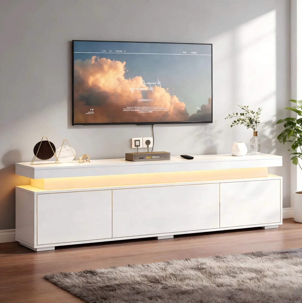 Mobile TV da terra 150 x 35 x 43 cm; 3 ante; LED e USB; bianco in truciolare