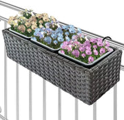 Cestello in stile rattan con grucce e anelli per balcone - 3 contenitori, resistente ai raggi UV - 49 x 19 x 15 cm