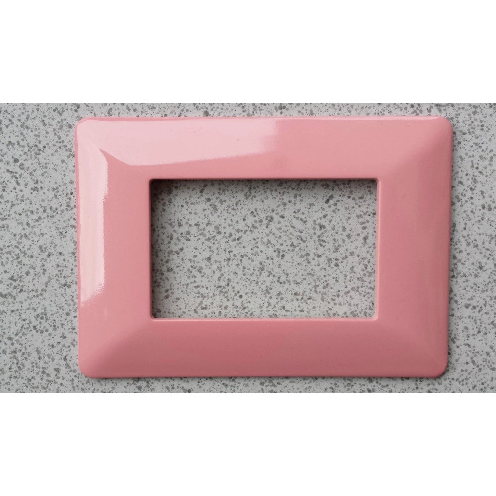Trade Shop - Placchette Placche In Abs Per Serie Matix Bticino Compatibile 3 4 6 Moduli Color - Rosa -3 Fori     -
