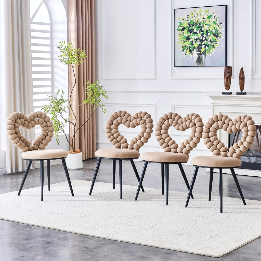 Chaise da pranzo in velluto set da 2 con schienale a cuori e gambe in metallo nero per sala da pranzo camel