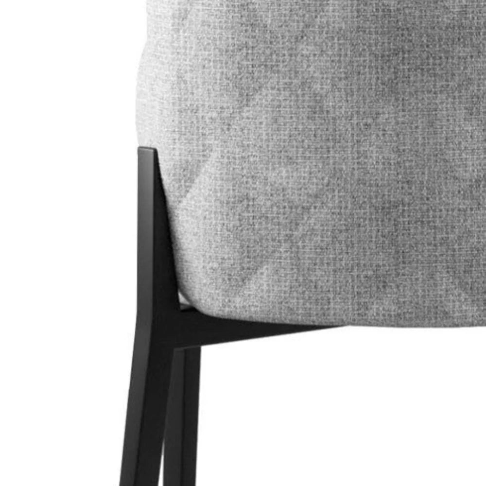 Set di 4 sedie da pranzo imbottite in tessuto grigio chiaro Charm con struttura in metallo facili da pulire | Duzzle