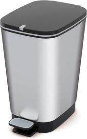 Pompa da acqua 10L con coperchio e pedale per cucina e bagno – acciaio inox metallicizzato