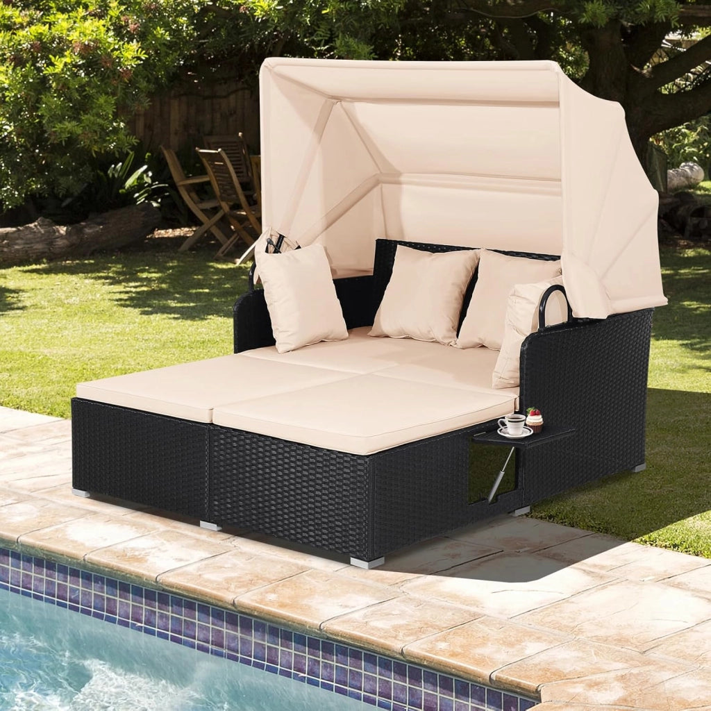 Lettino da Esterno in Rattan, Set di Divani da Patio con Tettuccio Retrattile e 2 Tavolini, Lettino da Esterno con Morbidi Cuscini e Ampia Superficie di Sdraio, 3 Colori (Beige)