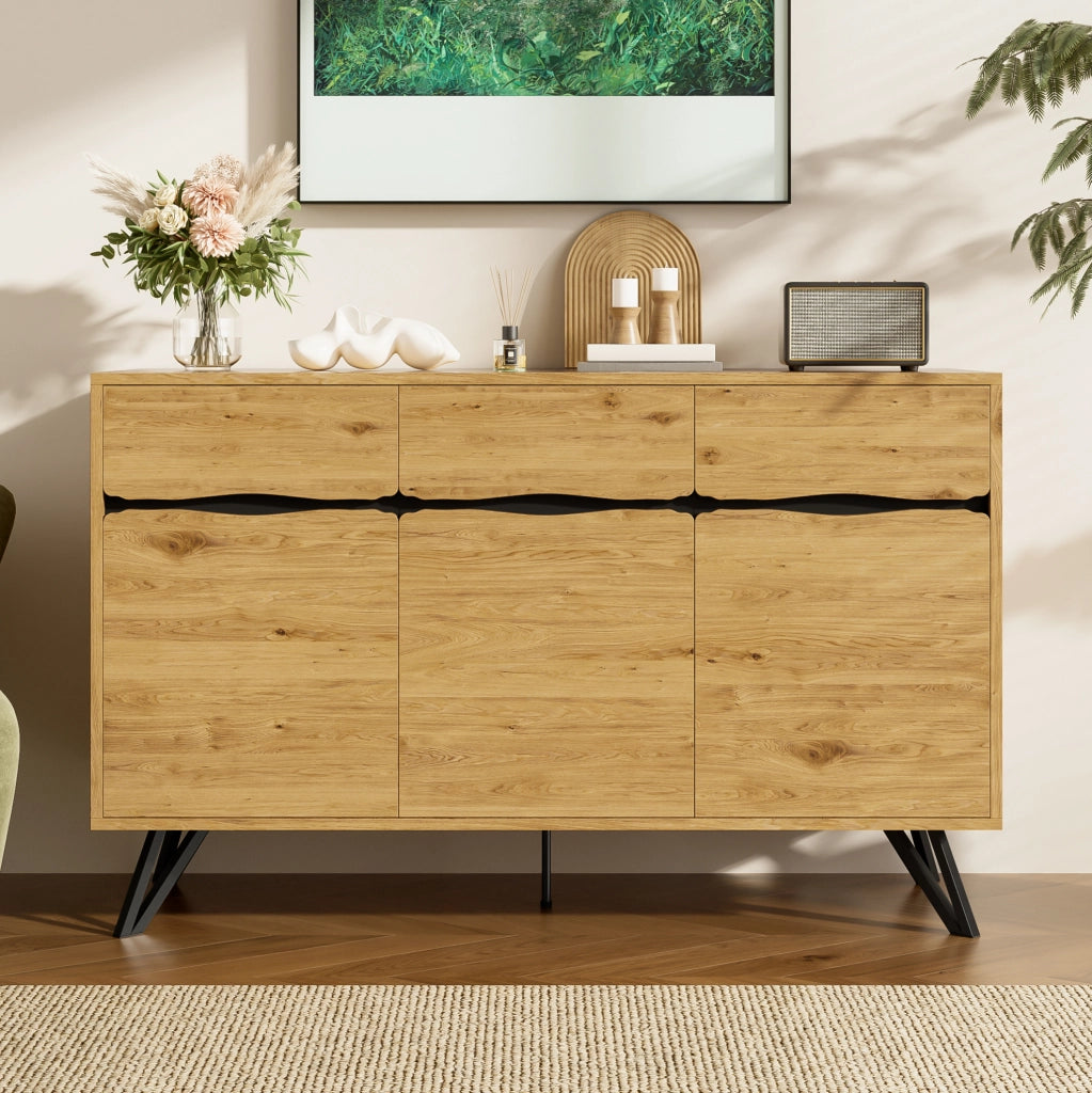 Sideboard 3 Ante in Truciolare Effetto Legno con Gambe in Metallo Nero – 140x40x75,5 cm, Contenitore Versatile per Soggiorno, Sala da Pranzo o Ingresso